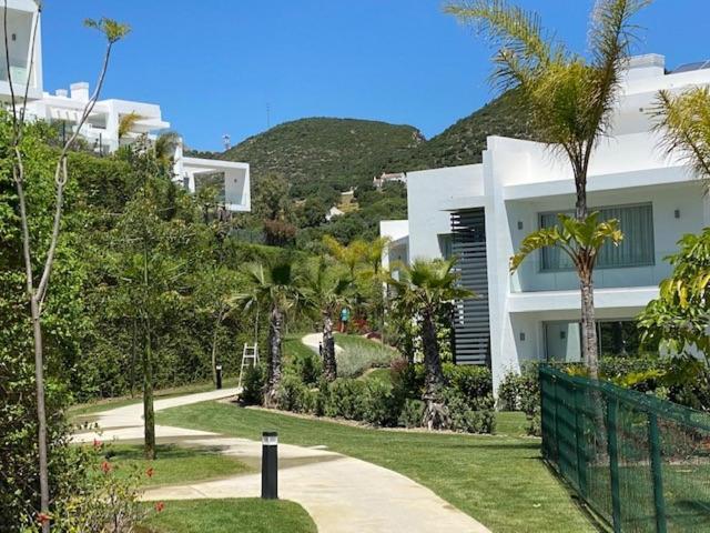 Palmsea Marbella-Estepona Buenas Noches Exterior photo